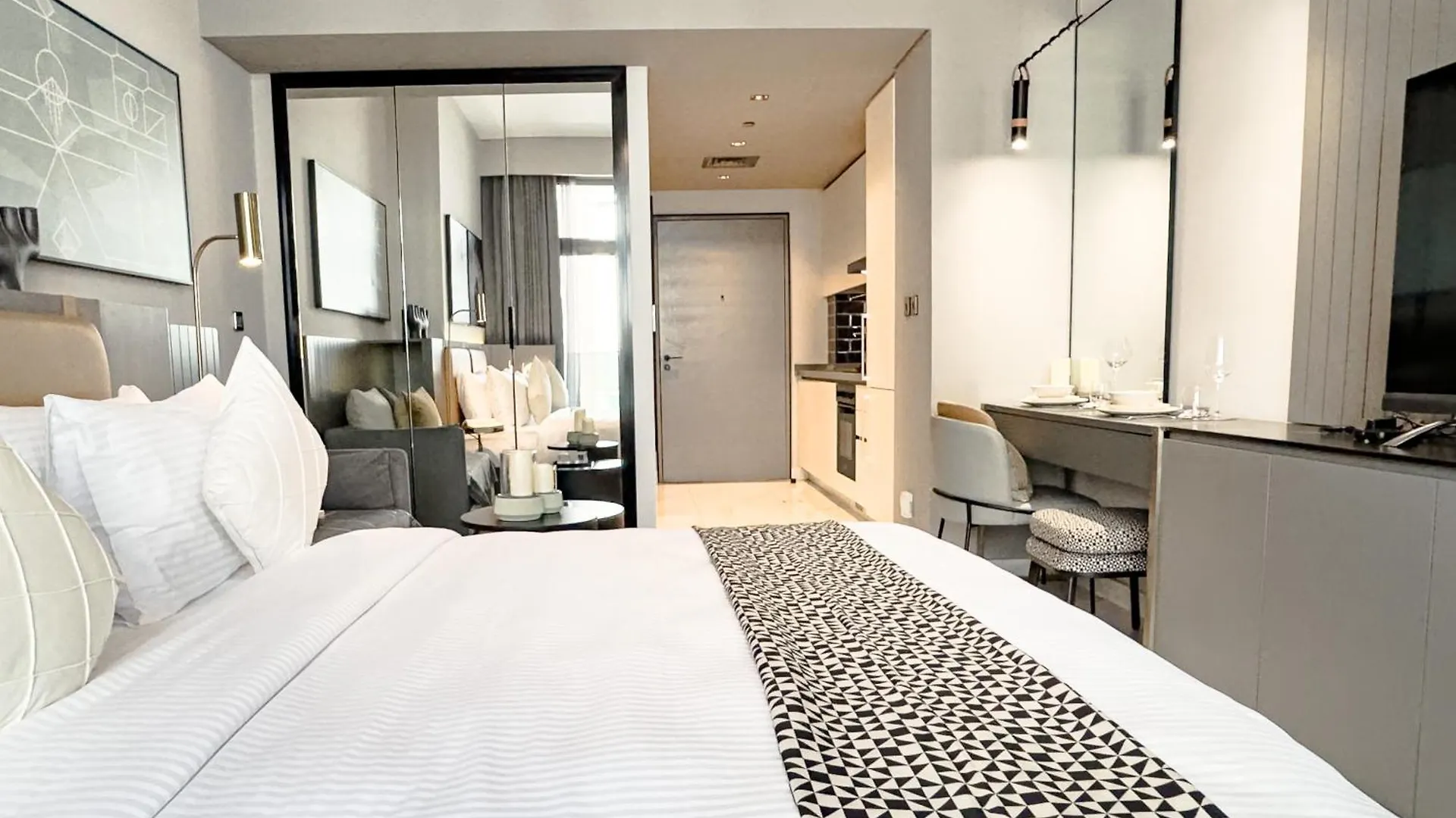 Select Stay-Studio In Mag 318 - Minutes To Dubai Mall 0*,  איחוד האמירויות הערביות