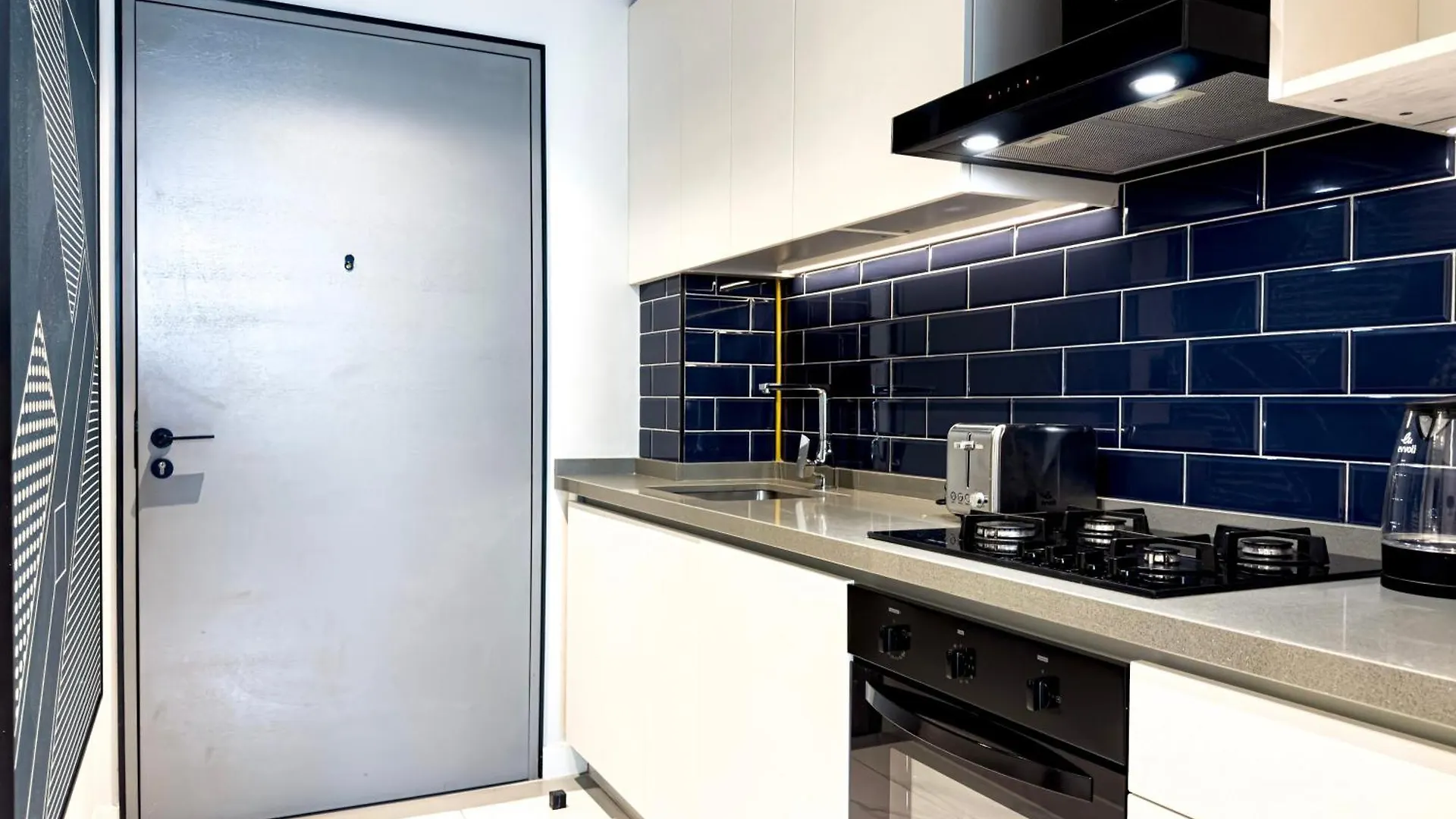 Select Stay-Studio In Mag 318 - Minutes To Dubai Mall