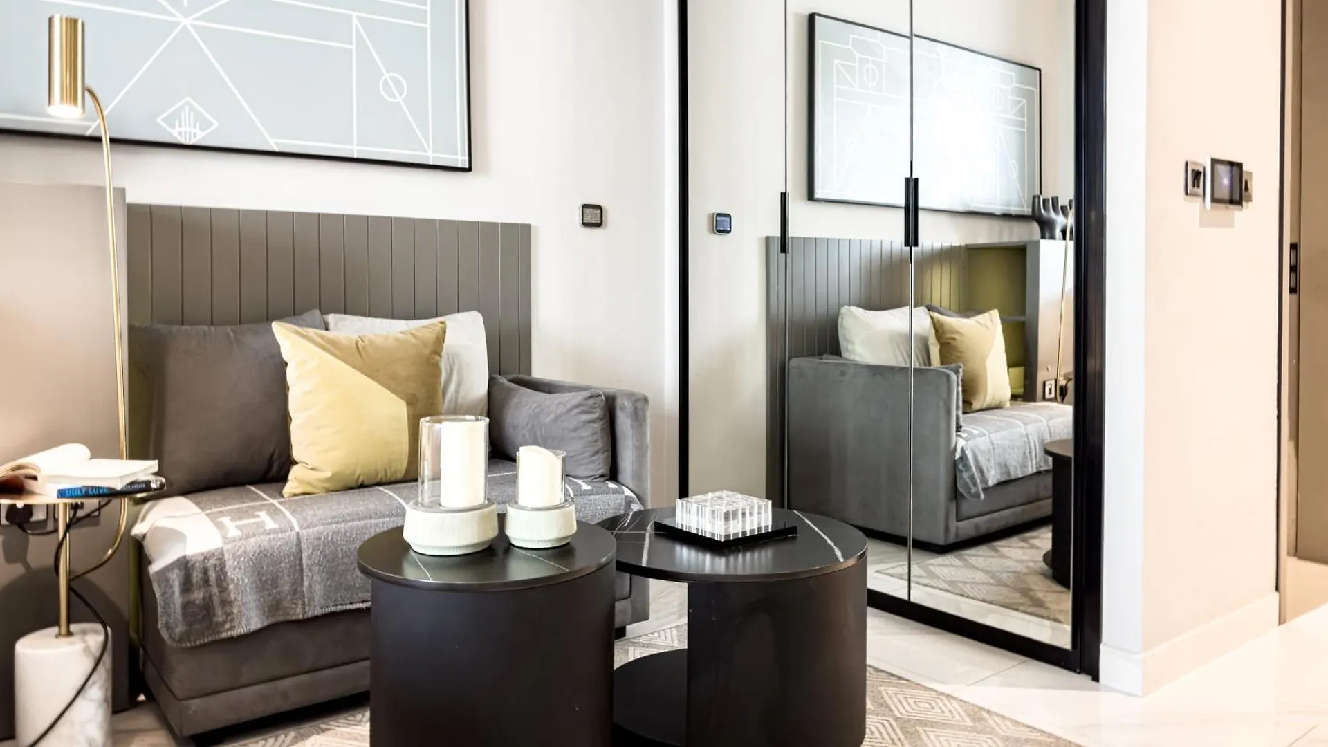 Select Stay-Studio In Mag 318 - Minutes To Dubai Mall Apartment