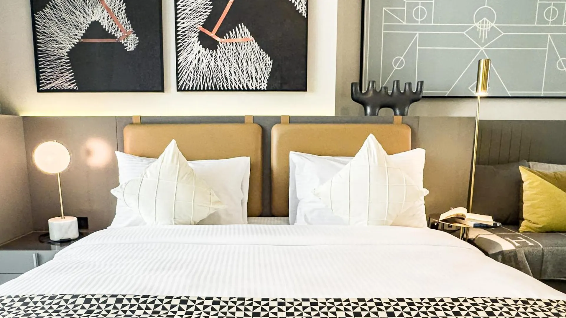 Select Stay-Studio In Mag 318 - Minutes To Dubai Mall